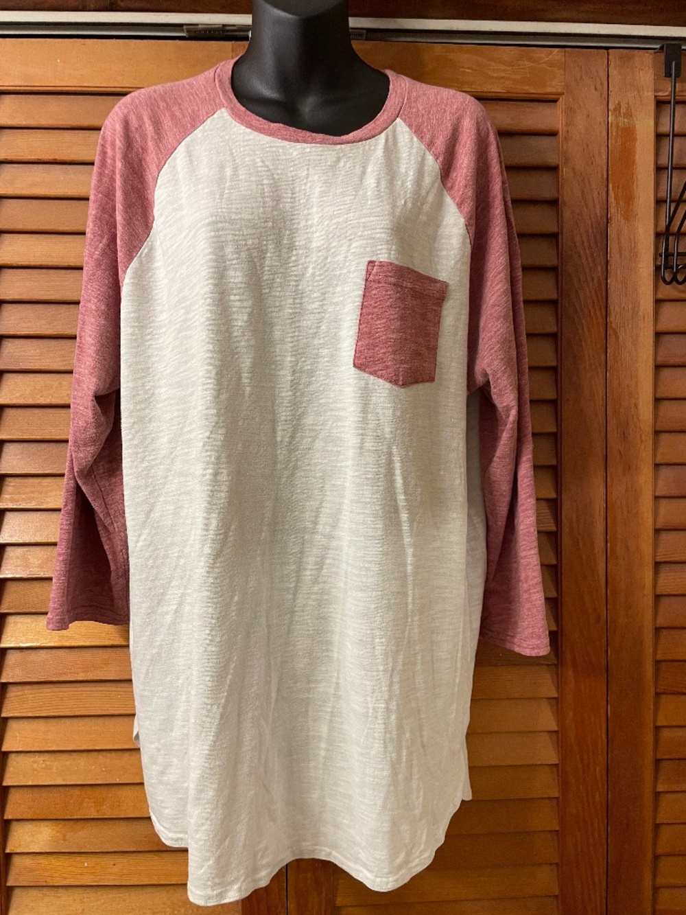 Mossimo Supply Co. two-tone baseball tee
